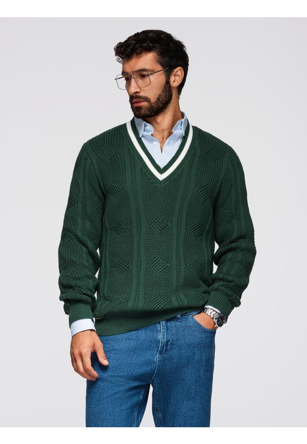 Ombre Clothing - Sweter męski o splocie warkoczowym z dekoltem w serek - zielony V3 - Rozmiar: M. Okazja: na co dzień. Typ kołnierza: dekolt w serek. Kolor: zielony. Materiał: dzianina, bawełna. Wzór: ze splotem. Styl: klasyczny, casual, elegancki, sportowy