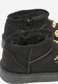 Born2be - Czarne Śniegowce z Metalicznymi Aplikacjami 3D i Cyrkoniami Aheline. Okazja: na co dzień. Kolor: czarny. Materiał: jeans. Wzór: aplikacja. Styl: casual #5