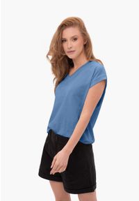 Volcano - T-shirt z dekoltem V, Comfort Fit, T-SKY. Okazja: na co dzień. Typ kołnierza: dekolt w serek, dekolt w kształcie V. Kolor: niebieski. Długość: krótkie. Wzór: bez wzorów, gładki. Materiał: skóra, bawełna, materiał. Długość rękawa: krótki rękaw. Sezon: zima, lato. Styl: casual #1