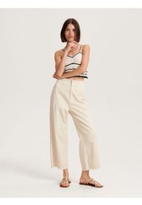 Reserved - Spodnie culotte - beżowy. Kolor: beżowy. Materiał: bawełna #1