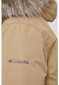 columbia - Columbia Kurtka damska kolor beżowy zimowa. Okazja: na co dzień. Kolor: beżowy. Materiał: tkanina, futro. Długość rękawa: raglanowy rękaw. Wzór: gładki. Sezon: zima. Styl: casual #3