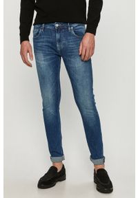 Guess - Jeansy Chris. Kolor: niebieski. Materiał: jeans #1