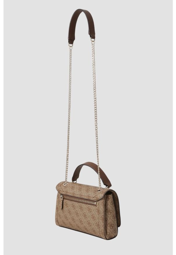 Guess - GUESS Brązowa logowana torebka damska Noelle II. Kolor: brązowy. Materiał: skórzane