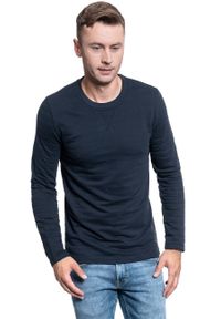 Mustang - MĘSKI LONGSLEEVE MUSTANG ADRIAN C STRUCTURE 1008970 5323. Długość rękawa: długi rękaw