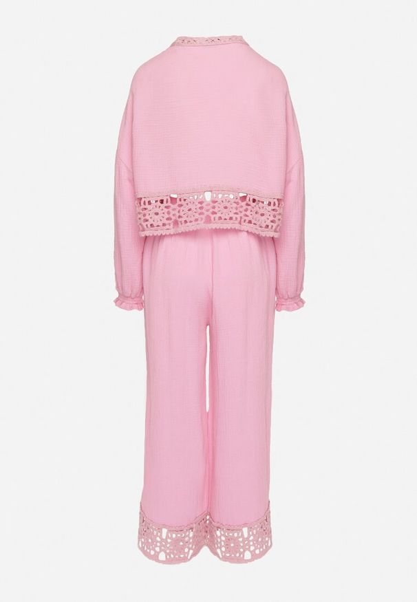 Born2be - Różowy Bawełniany Komplet z Ażurowymi Zdobieniami Bluzka i Spodnie Palaniela. Kolor: różowy. Materiał: bawełna. Wzór: ażurowy, aplikacja