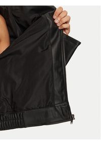 Gina Tricot Kurtka z imitacji skóry 23136 Czarny Loose Fit. Kolor: czarny. Materiał: skóra #6