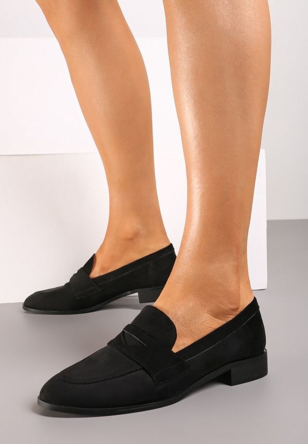 Born2be - Czarne Mokasyny Loafersy o Klasycznym Fasonie na Płaskiej Podeszwie Dailara. Kolor: czarny. Materiał: jeans. Obcas: na płaskiej podeszwie. Styl: klasyczny