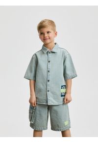 Reserved - Jeansowa koszula regular fit - niebieski. Kolor: niebieski. Materiał: jeans #1