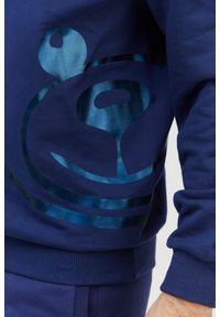 MOSCHINO Granatowa bluza męska z misiem. Kolor: niebieski. Materiał: prążkowany. Wzór: nadruk #6
