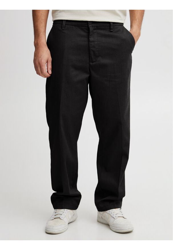 !SOLID - Solid Spodnie materiałowe 21107628 Czarny Straight Fit. Kolor: czarny. Materiał: syntetyk