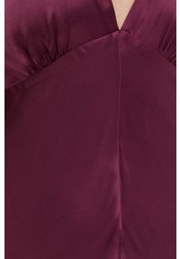 BARDOT - Bardot Sukienka kolor bordowy maxi rozkloszowana. Kolor: czerwony. Długość rękawa: krótki rękaw. Typ sukienki: rozkloszowane. Długość: maxi #4