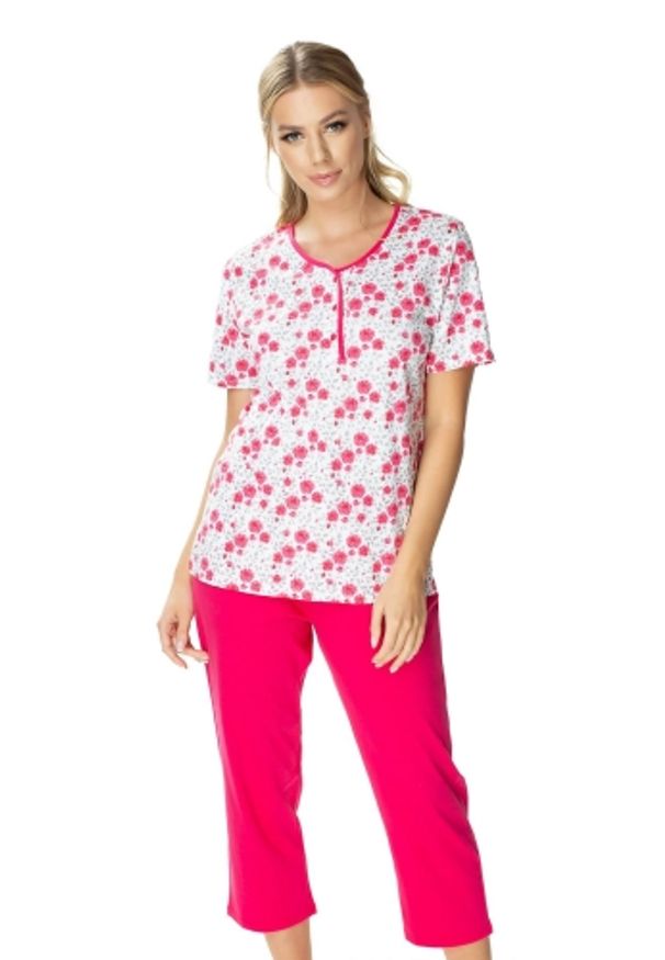 MEWA Lingerie - Różowa piżama damska Rozalia dwuczęściowa wzór. Kolor: różowy. Materiał: bawełna, jedwab, wiskoza, poliamid, materiał. Długość: krótkie. Wzór: nadruk, aplikacja, kwiaty