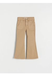 Reserved - Elastyczne jeansy flare - beżowy. Kolor: beżowy #1