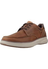 Clarks - Kapcie CLARKS MULLAN MOC Brązowy. Kolor: brązowy. Materiał: tkanina, skóra. Sport: turystyka piesza