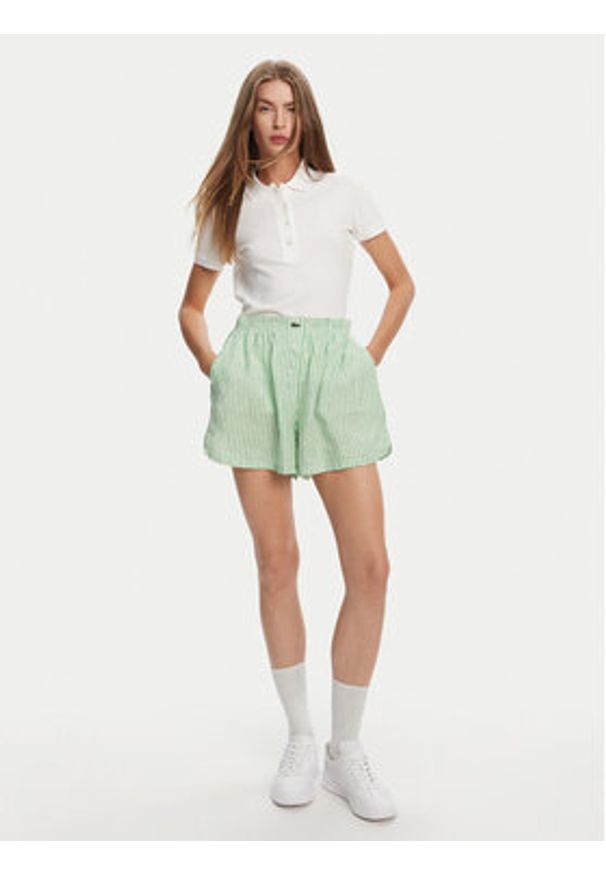 Lacoste Szorty materiałowe FF0226 Zielony Relaxed Fit. Kolor: zielony. Materiał: len