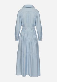 Born2be - Niebieska Wiskozowa Sukienka Ozdobiona Paskiem i Guzikami Ronitte. Okazja: na co dzień. Kolor: niebieski. Materiał: wiskoza. Wzór: aplikacja. Sezon: wiosna, lato. Styl: elegancki, casual, klasyczny #3