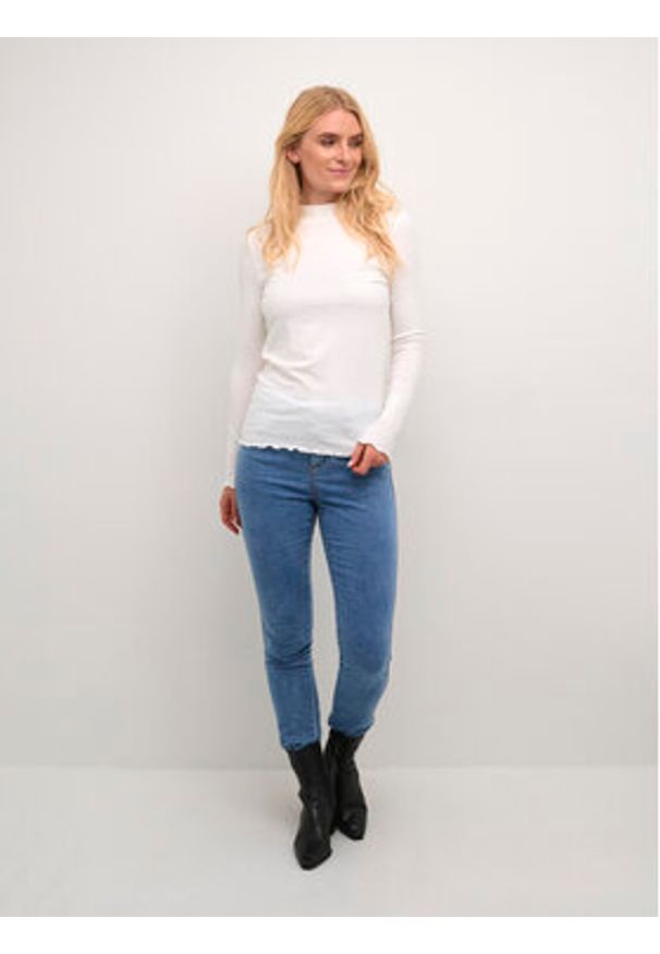 Kaffe Bluzka Kadrew Turtleneck 10507922 Biały Shaped Fit. Kolor: biały. Materiał: wiskoza