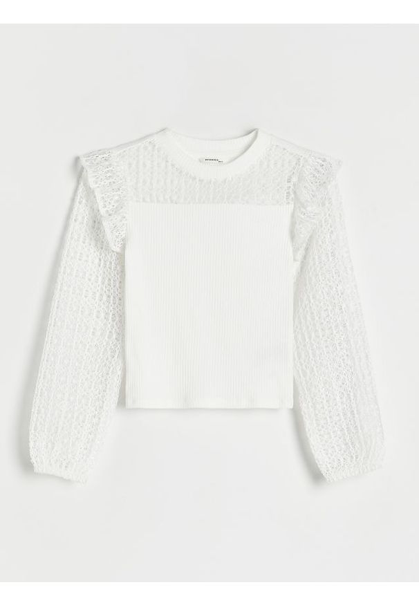 Reserved - Bluzka z ażurowymi rękawami - biały. Kolor: biały. Materiał: bawełna, dzianina. Wzór: ażurowy