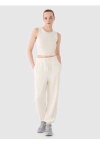 4f - 4F Crop top dzianinowy damski - biały M. Kolor: biały. Materiał: dzianina. Długość rękawa: na ramiączkach. Wzór: prążki, jednolity