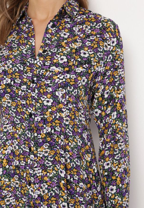 Born2be - Fioletowa Sukienka Sereileh. Kolor: fioletowy. Długość rękawa: długi rękaw. Wzór: kolorowy, kwiaty. Typ sukienki: koszulowe. Długość: maxi