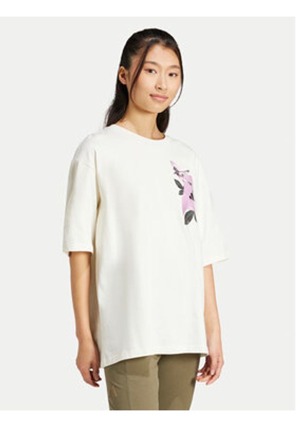 Adidas - adidas T-Shirt Lens Elevated Graphic JN6574 Biały Oversize. Kolor: biały. Materiał: bawełna