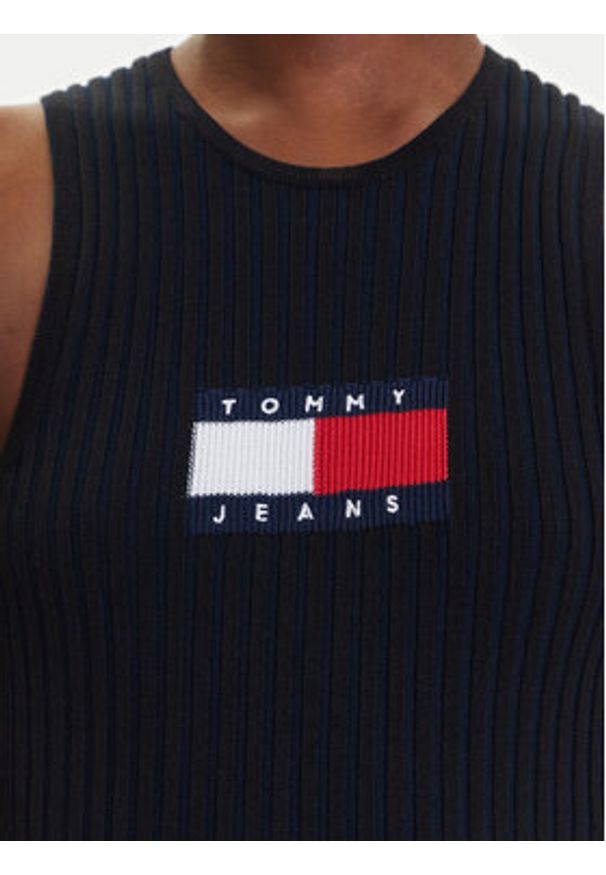 Tommy Jeans Sukienka dzianinowa DW0DW20877 Czarny Slim Fit. Kolor: czarny. Materiał: wiskoza