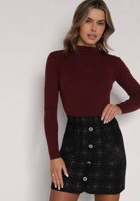 Born2be - Czarna Spódnica z Wiskozą Zdobiona Guzikami i Metaliczną Nicią Sewsela. Okazja: na co dzień. Kolor: czarny. Materiał: wiskoza. Wzór: aplikacja. Styl: klasyczny, casual, elegancki #6