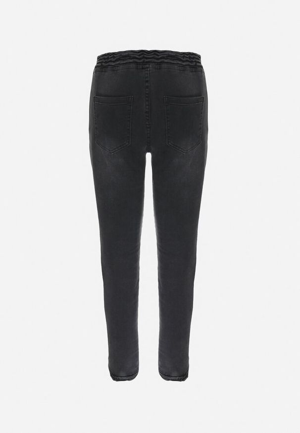 Born2be - Czarne Jeansy Joggery Keilah. Okazja: na co dzień. Kolor: czarny. Styl: klasyczny, casual