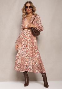Renee - Beżowo-Różowa Sukienka Midi z Gumką w Talii i Falbanką Besslia. Kolor: beżowy. Długość: midi #4