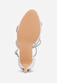 Renee - Srebrne Sandały VICES na Szpilce z Cyrkoniowymi Paskami Bornome. Okazja: na imprezę. Zapięcie: pasek. Kolor: srebrny. Wzór: paski. Obcas: na szpilce. Styl: elegancki #5