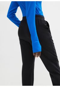 bonprix - Spodnie z bawełny organicznej z dodatkiem stretchu. Kolor: czarny. Materiał: bawełna. Styl: sportowy #2