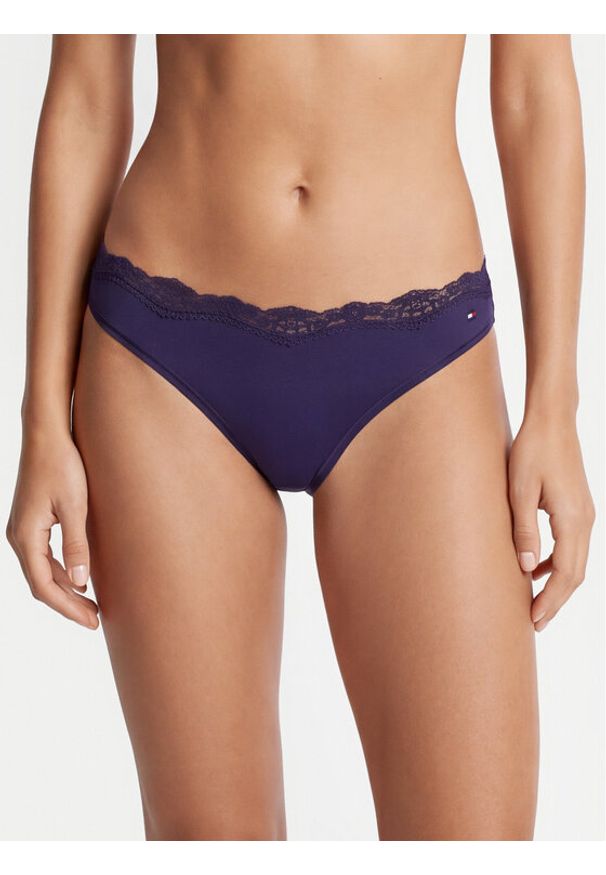TOMMY HILFIGER - Tommy Hilfiger Stringi UW0UW06053 Granatowy. Kolor: niebieski. Materiał: syntetyk