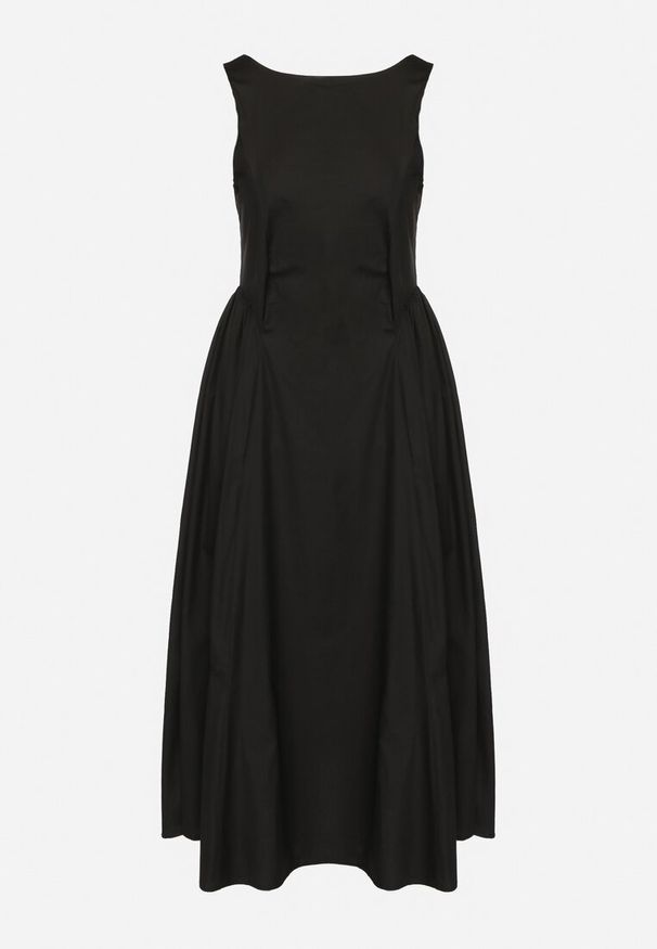 Born2be - Czarna Sukienka Bawełniana o Rozkloszowanym Fasonie z Dekoltem Łódką i Kieszeniami Elenira. Typ kołnierza: dekolt w łódkę. Kolor: czarny. Materiał: bawełna. Typ sukienki: rozkloszowane. Styl: elegancki