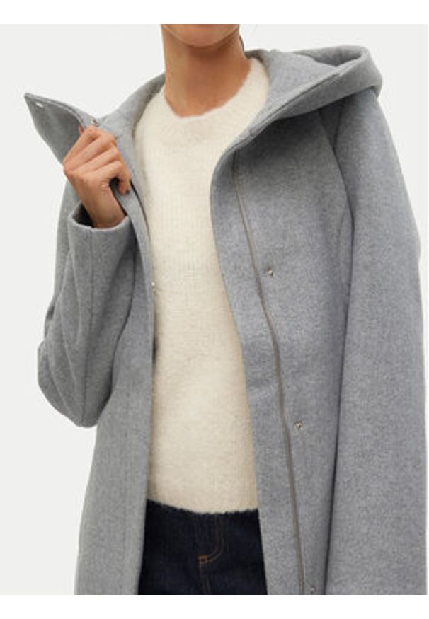 Vero Moda Płaszcz przejściowy Popliva 10310779 Szary Regular Fit. Kolor: szary. Materiał: syntetyk