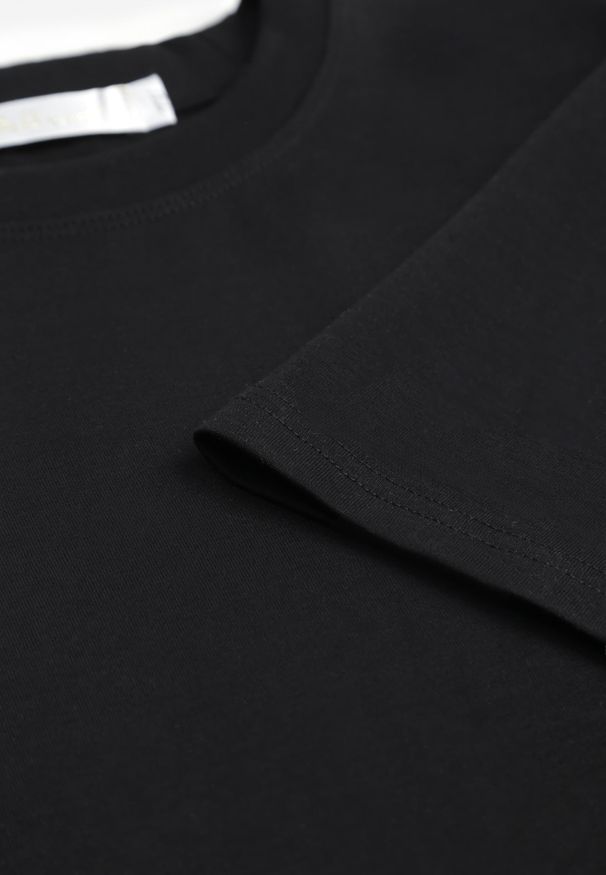 Renee - Czarny Basicowy T-shirt z Bawełny Meranissea. Okazja: na co dzień. Kolor: czarny. Materiał: bawełna. Styl: klasyczny, casual