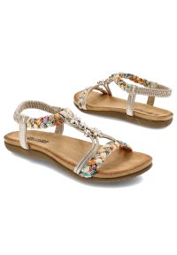 Złote Sandały Artiker Eleganckie Obuwie Damskie. Okazja: na spacer. Zapięcie: pasek. Kolor: złoty. Materiał: materiał. Wzór: paski, aplikacja. Sezon: lato. Styl: elegancki #6