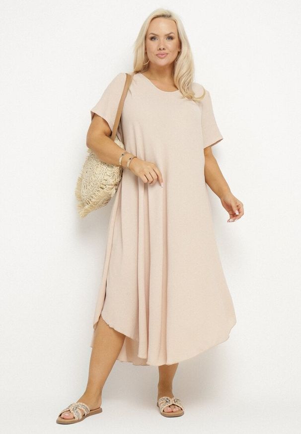 Born2be - Beżowa Rozkloszowana Sukienka z Bawełną Elzedia. Okazja: na co dzień. Kolor: beżowy. Materiał: bawełna. Typ sukienki: rozkloszowane. Styl: casual, elegancki