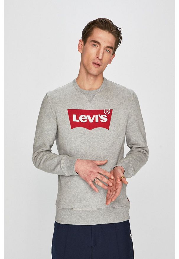 Levi's® - Levi's - Bluza. Okazja: na spotkanie biznesowe, na co dzień. Kolor: szary. Materiał: dzianina. Wzór: nadruk. Styl: casual, biznesowy
