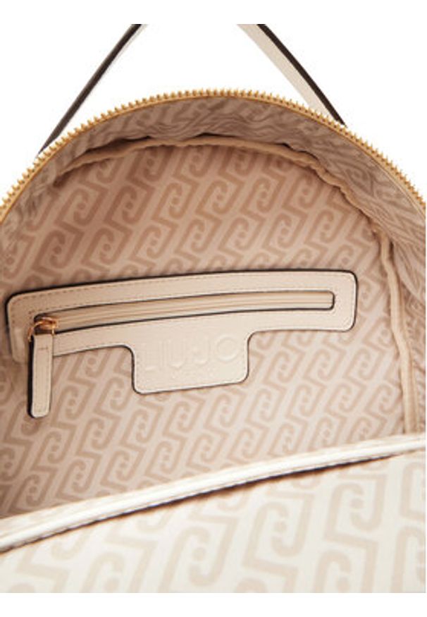 Liu Jo Plecak AA6209 E1012 Écru. Kolor: kremowy. Materiał: skóra