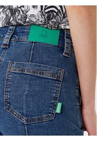 United Colors of Benetton - United Colors Of Benetton Jeansy 4W8CDE02F Niebieski Flare Fit. Kolor: niebieski #5