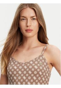 Guess Top V5YP11 MC03W Brązowy Slim Fit. Kolor: brązowy. Materiał: syntetyk