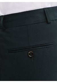 Pako Lorente - PAKO LORENTE – Wełniane spodnie garniturowe w kolorze zielonym. Okazja: na spotkanie biznesowe. Kolor: zielony. Materiał: wełna. Styl: biznesowy, elegancki #5