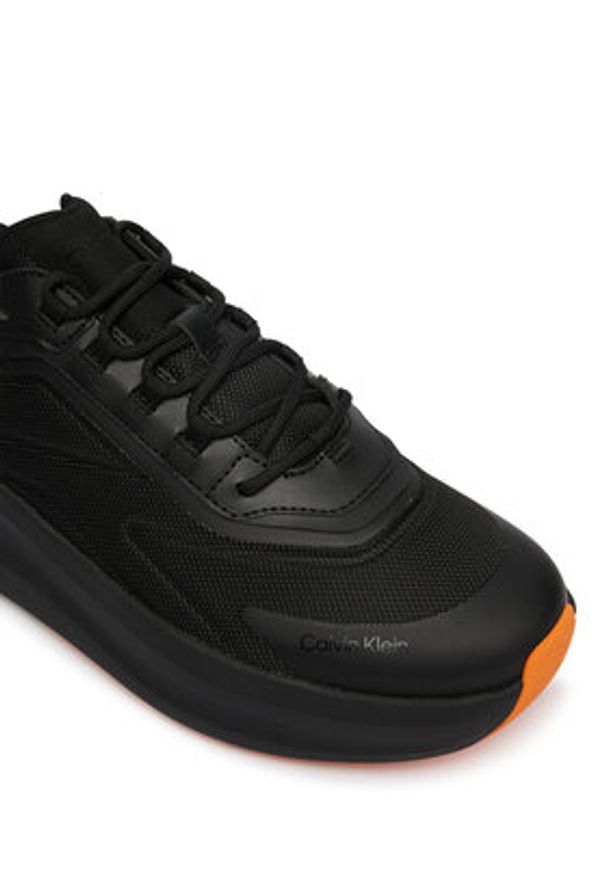 Calvin Klein Sneakersy HM0HM02224 Czarny. Kolor: czarny. Materiał: materiał