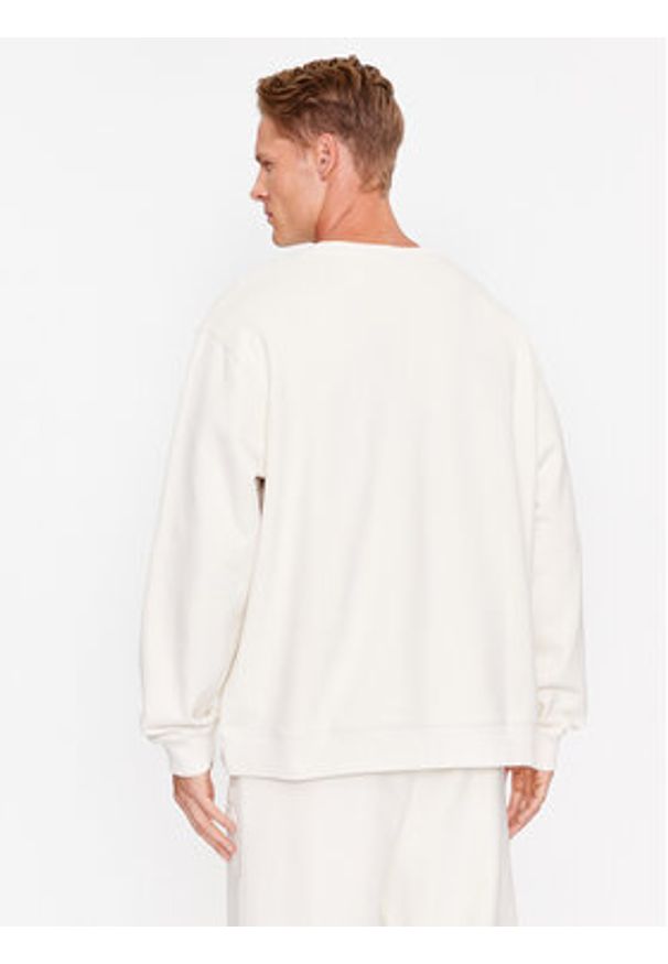 Hugo Bluza Classic 50500459 Biały Relaxed Fit. Kolor: biały. Materiał: bawełna