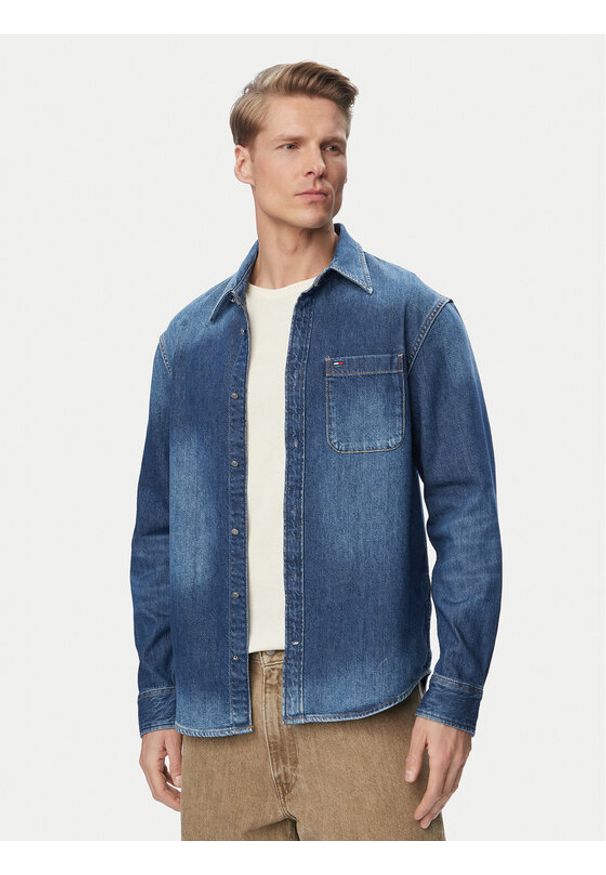 Tommy Jeans Koszula jeansowa DM0DM23390 Niebieski Regular Fit. Kolor: niebieski. Materiał: bawełna