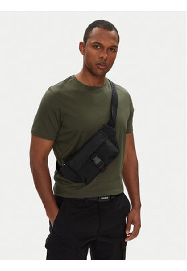 Hugo - HUGO Saszetka nerka Marsel 50547284 Czarny. Kolor: czarny. Materiał: materiał