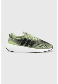 adidas Originals sneakersy Swift Run kolor zielony. Nosek buta: okrągły. Zapięcie: sznurówki. Kolor: zielony. Materiał: materiał. Sport: bieganie