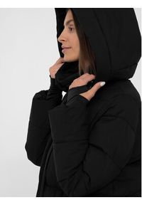 4f - 4F Kurtka zimowa 4FAW23TDJAF237 Czarny Regular Fit. Kolor: czarny. Materiał: syntetyk. Sezon: zima #2