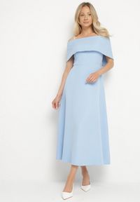 Born2be - Niebieska Sukienka o Rozkloszowanym Kroju na Ramiączkach z Wywijanym Dekoltem Jenathia. Okazja: na wesele, na ślub cywilny, na studniówkę, na imprezę. Kolor: niebieski. Długość rękawa: na ramiączkach #1