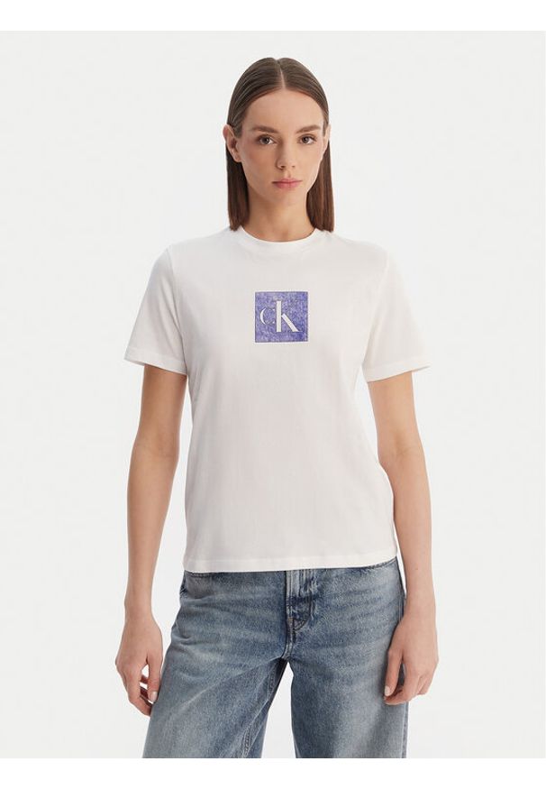 Calvin Klein Jeans T-Shirt LV047F819G Biały Classic Fit. Kolor: biały. Materiał: bawełna